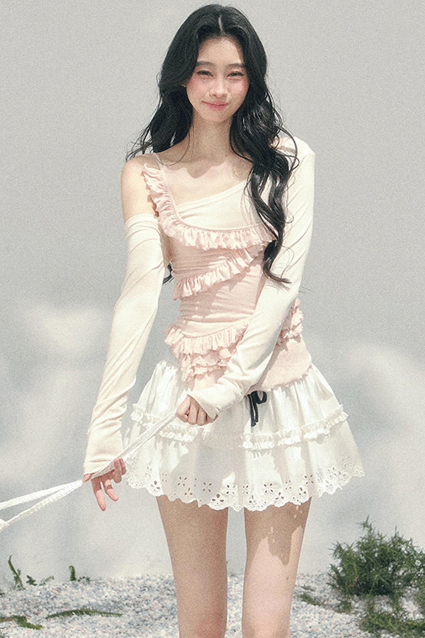 Frosty Unregelmäßiges Schulterfreies-Top