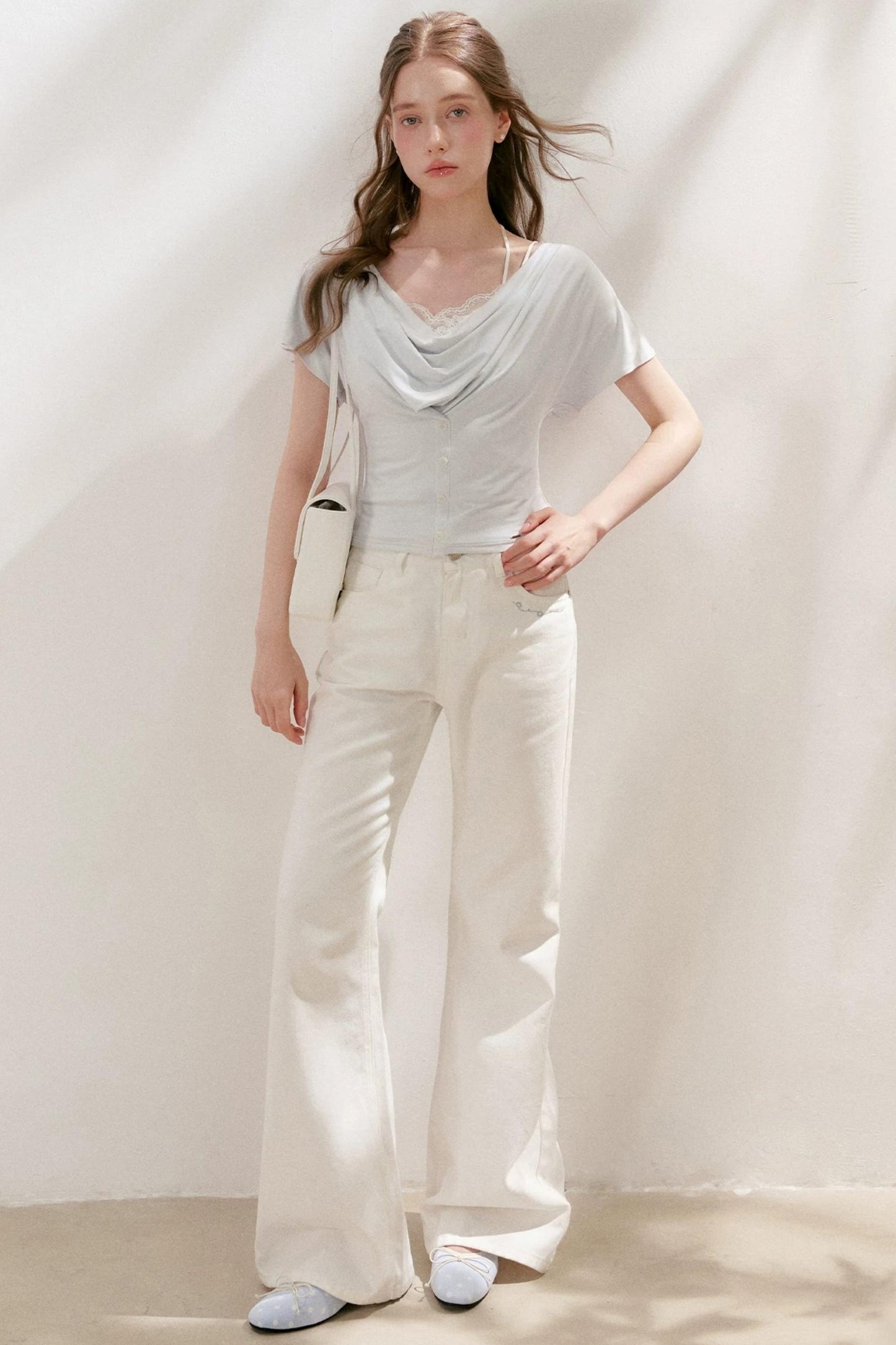 Modal Irregular Flared Top Set-Up