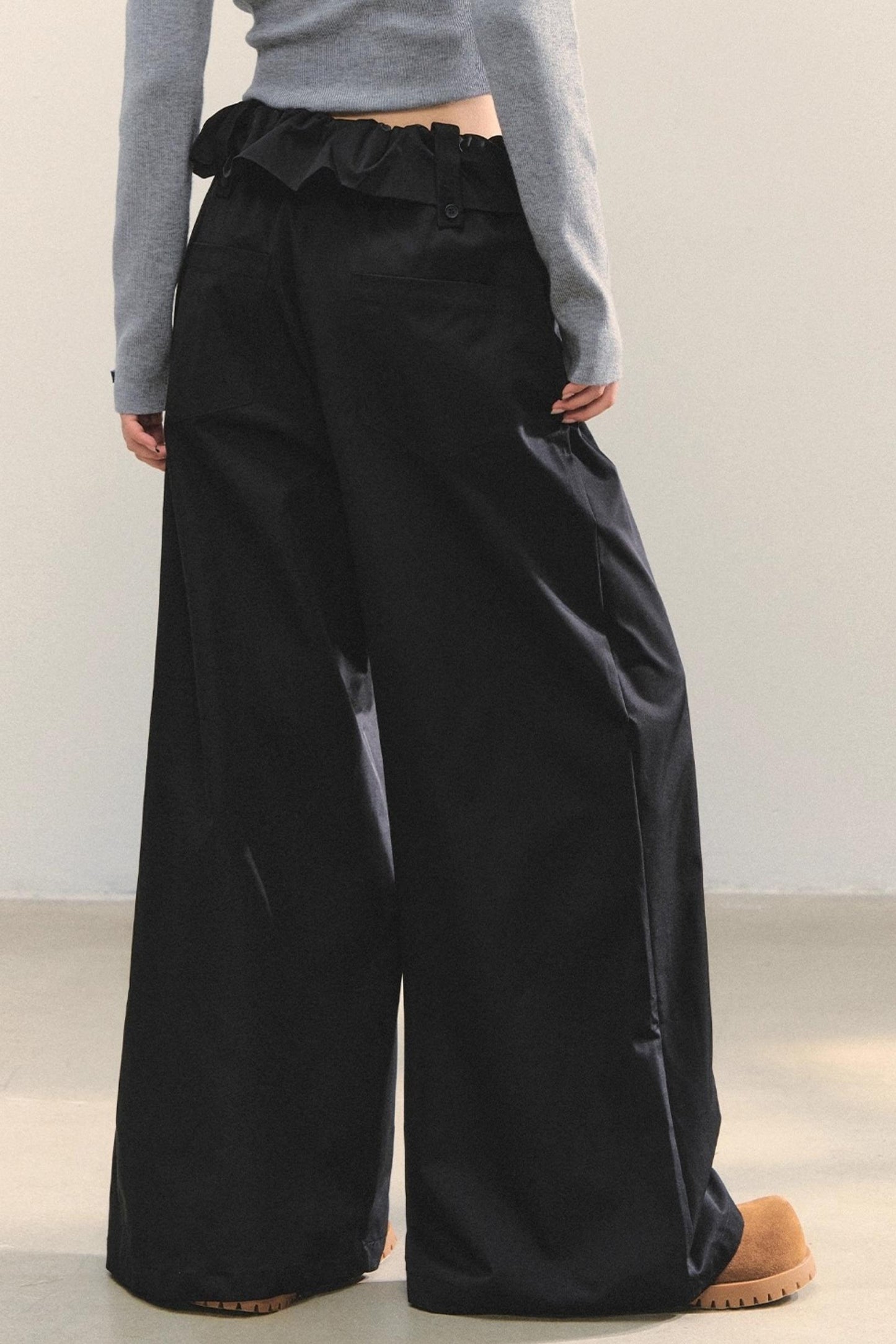Turn-Up Waist Balloon Pants