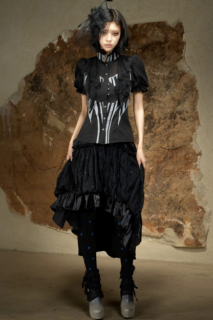 Asymmetrischer Rock mit hoher Taille