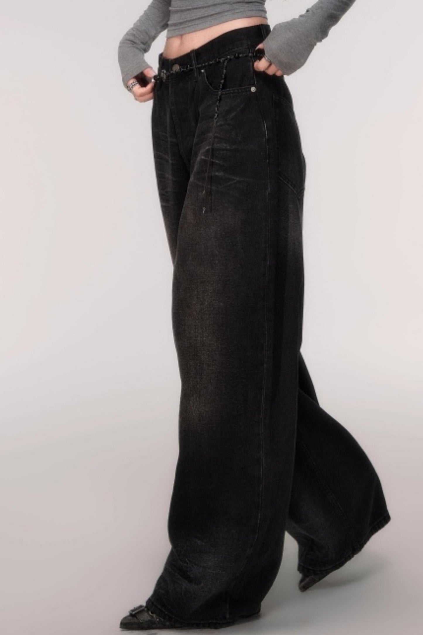 Light Distressed High-Waisted Jeans