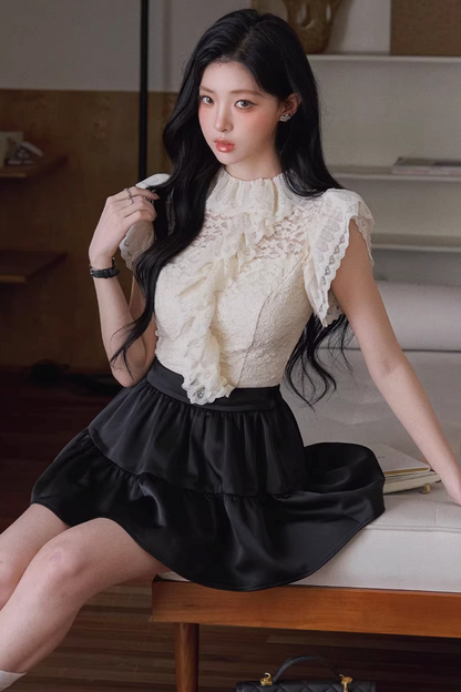 Daffodil Lace Ruffled Top Set-Up