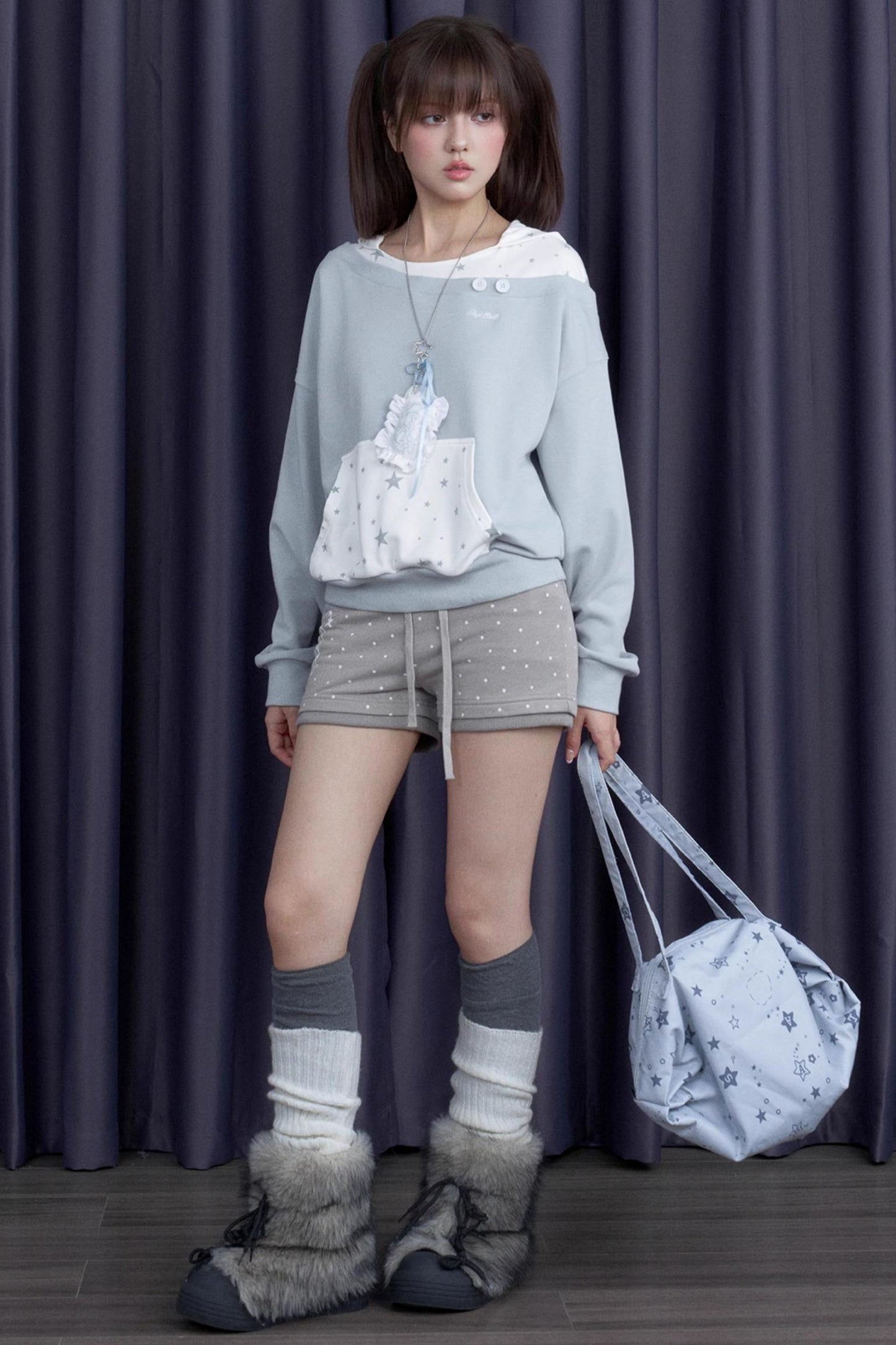 Star Line Sweatshirt