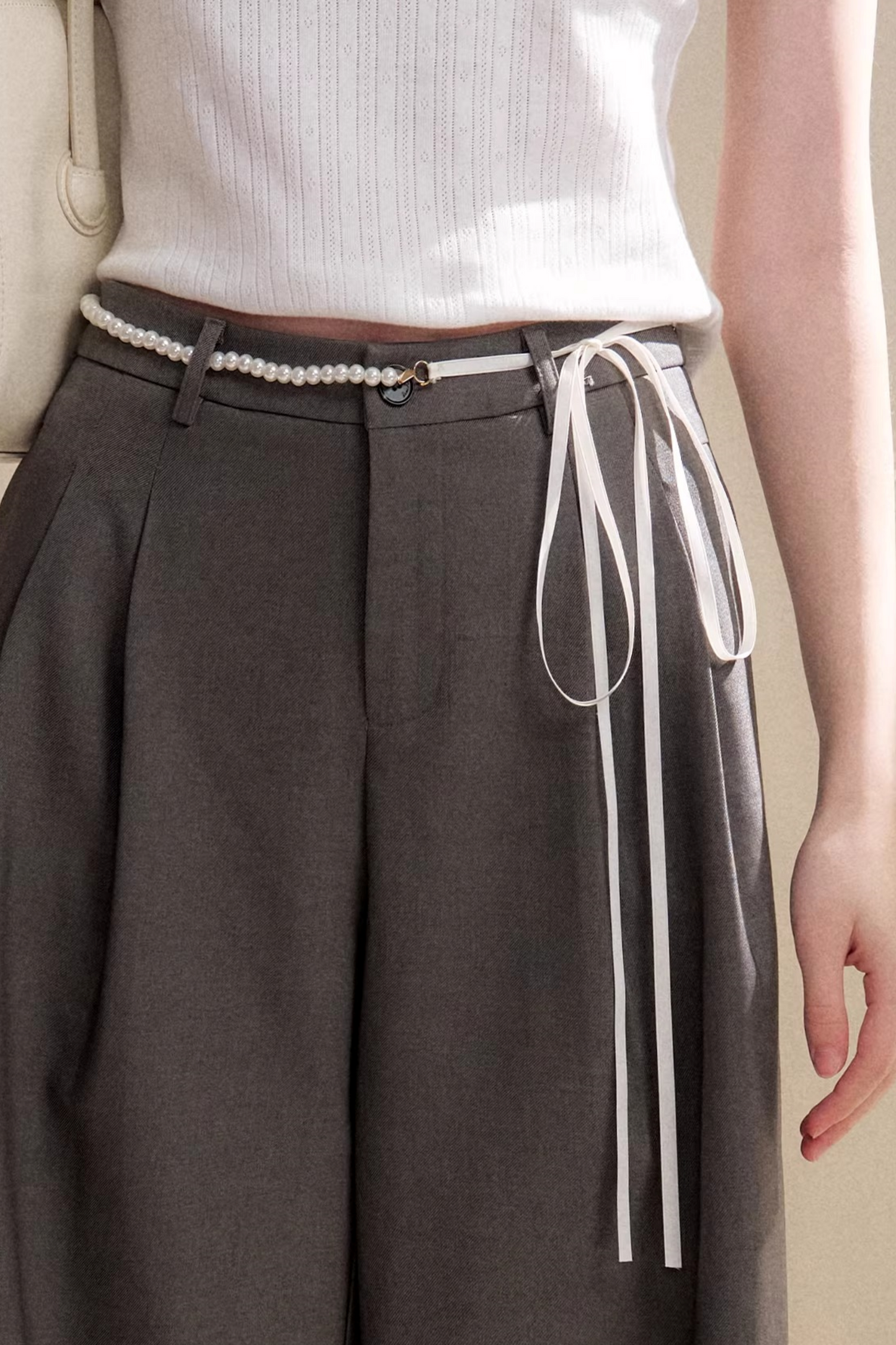 Tencel Wool Pearl Pleated Pants