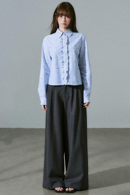 Soft Minimal Shoulder Top