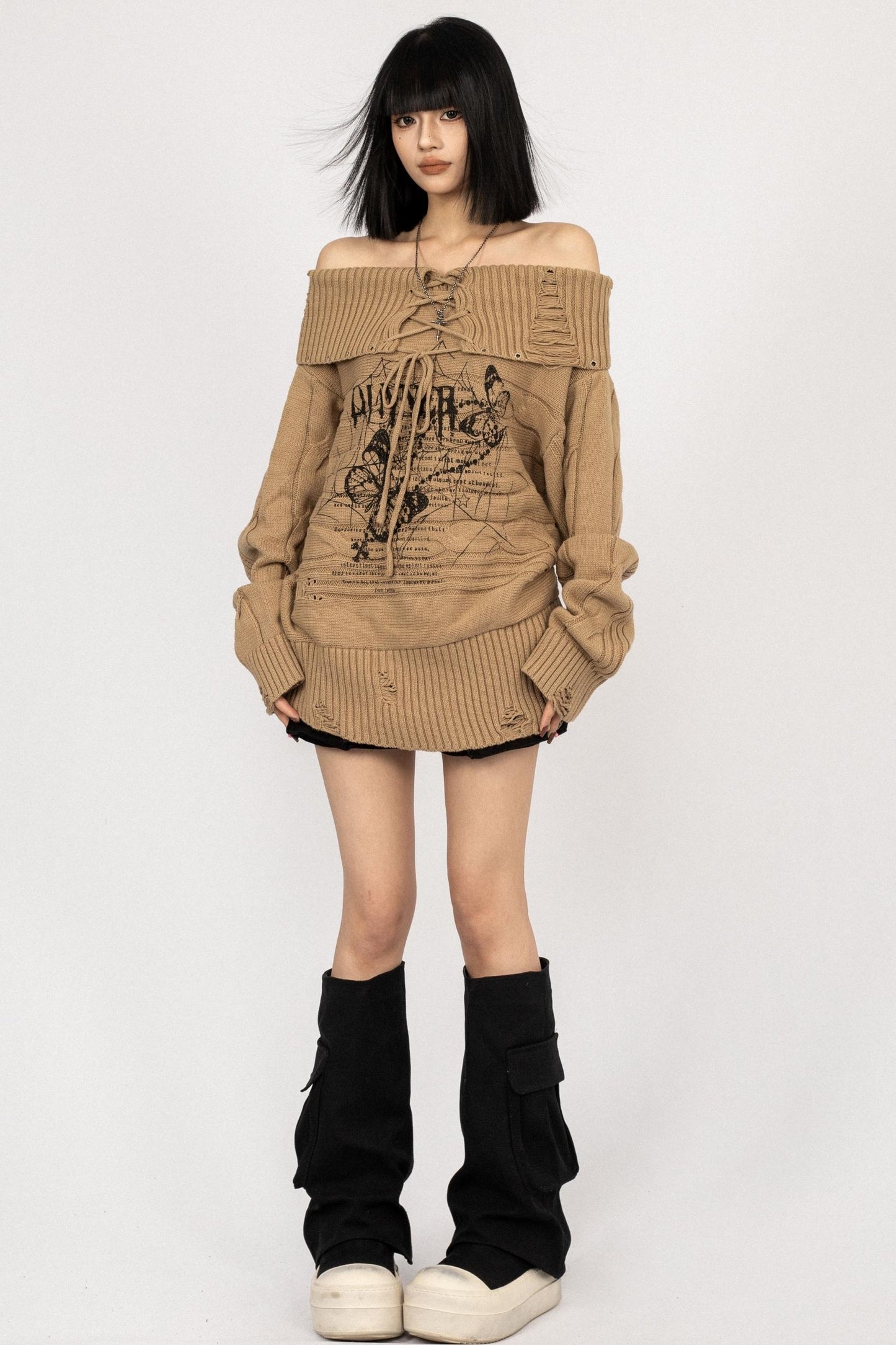 Vintage Bow Print Off-the-Shoulder Top