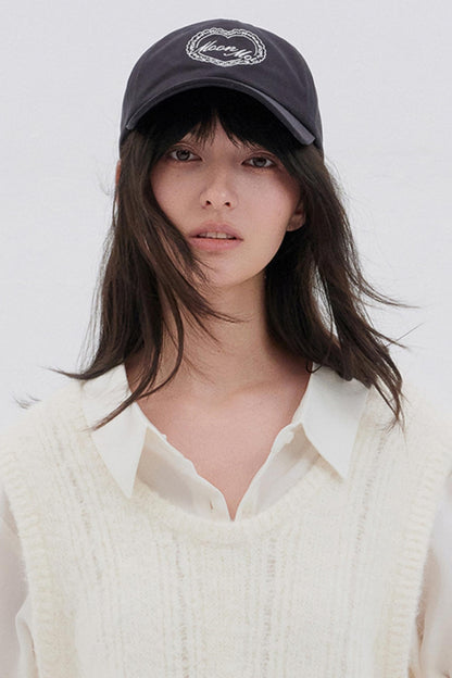 Fashionable Love Letter Embroidered Cap