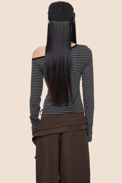 Tight Fit Minimal Top