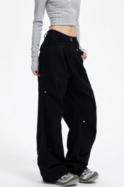 Functional Pleated Stud Cargo Pants