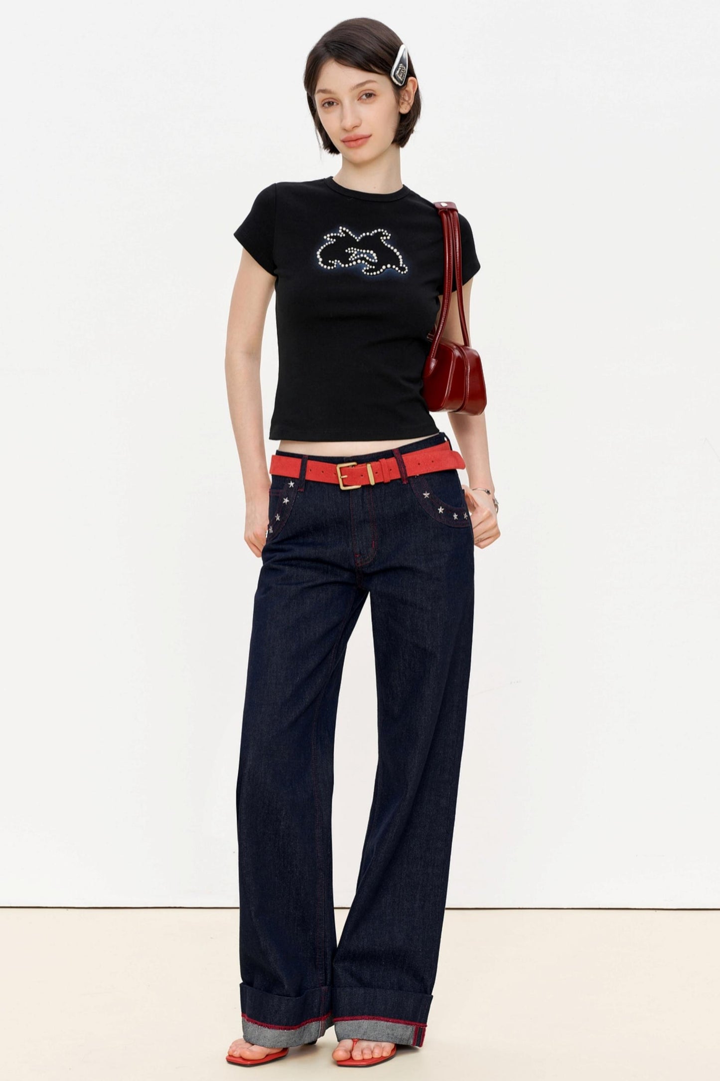 High-Waisted Loose Jeans