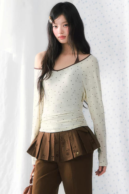 물방울무늬 오프숄더 블라우스