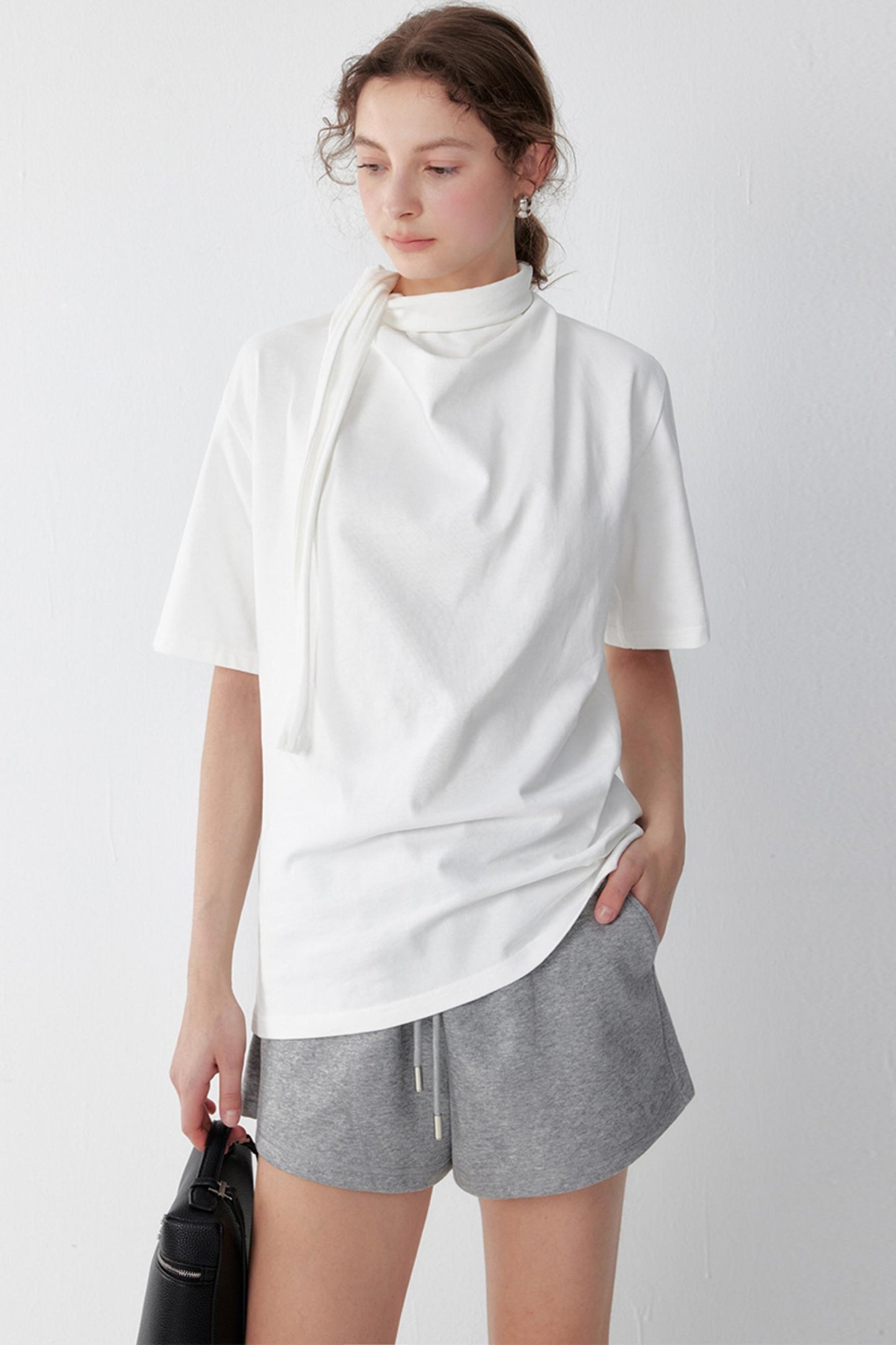 White And Black Cotton Simple T-Shirt