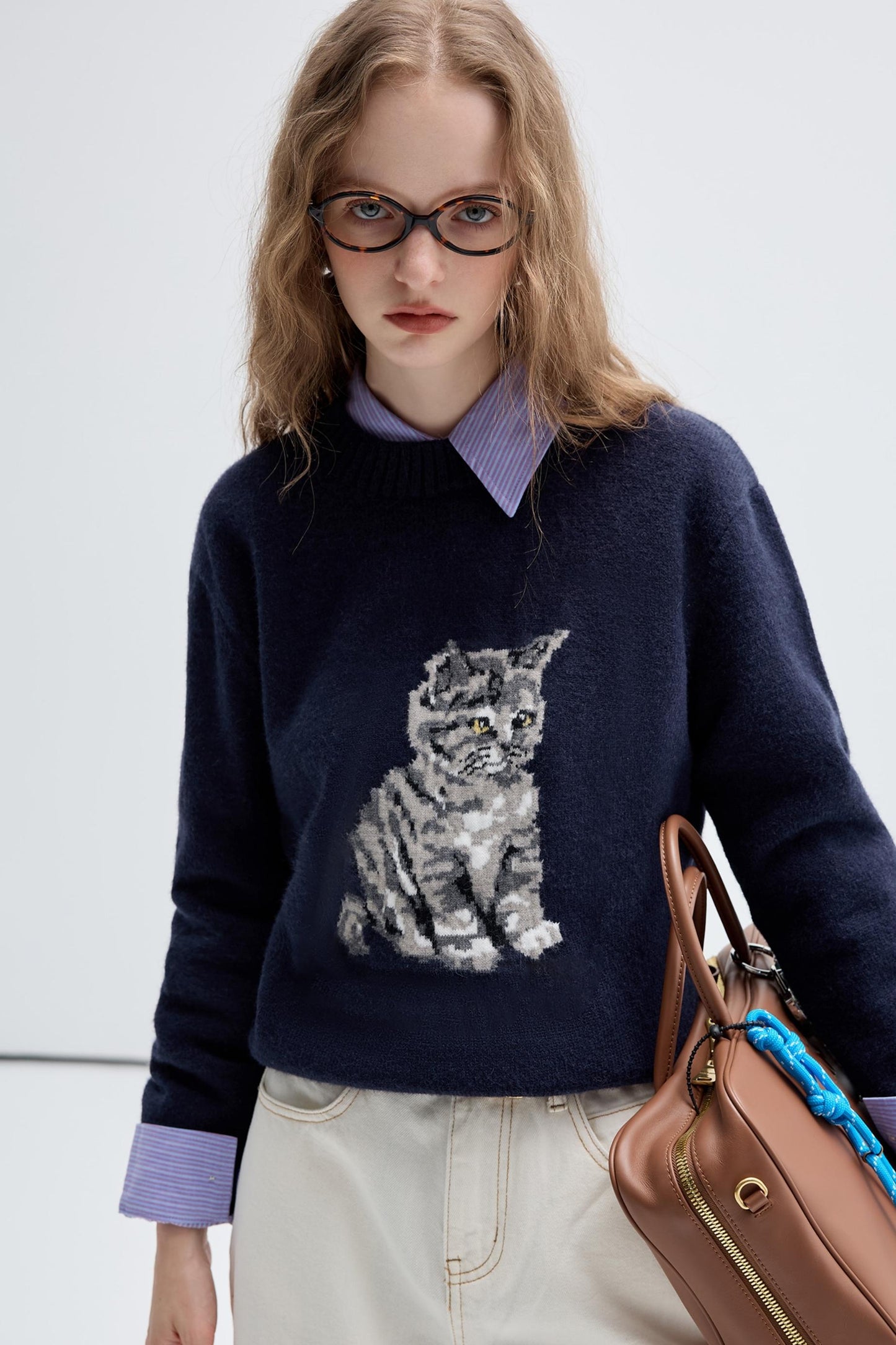 Jacquard Kitten Embroidered Crewneck Top