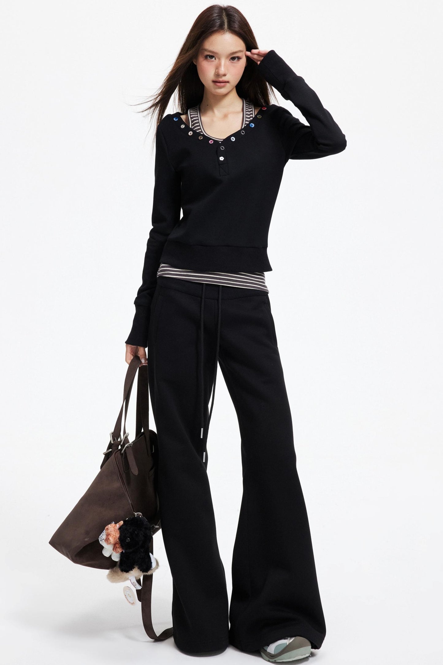 Big V-Neck Knitted Sweater Set-Up