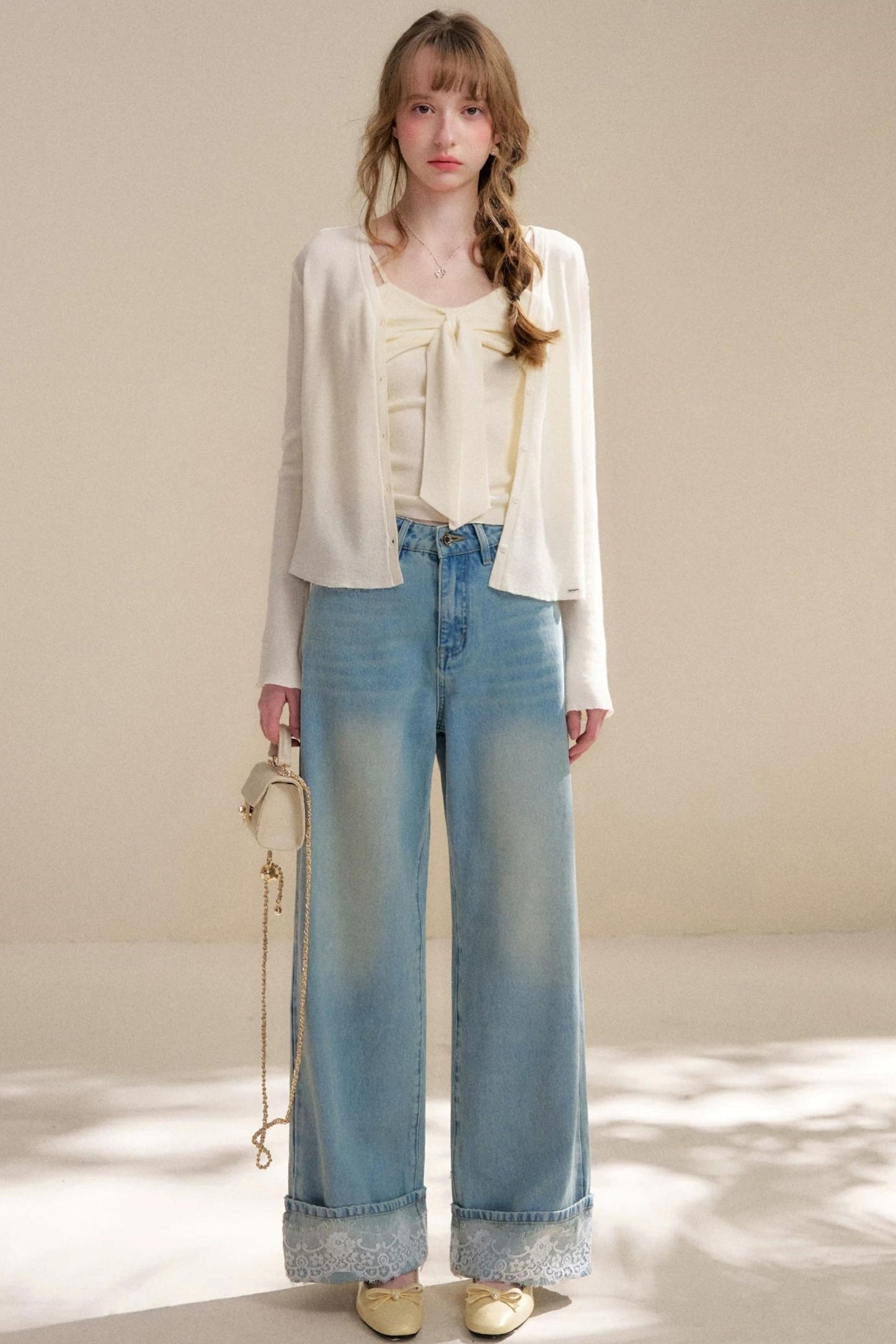 Jeans romantici in pizzo al chiaro di luna