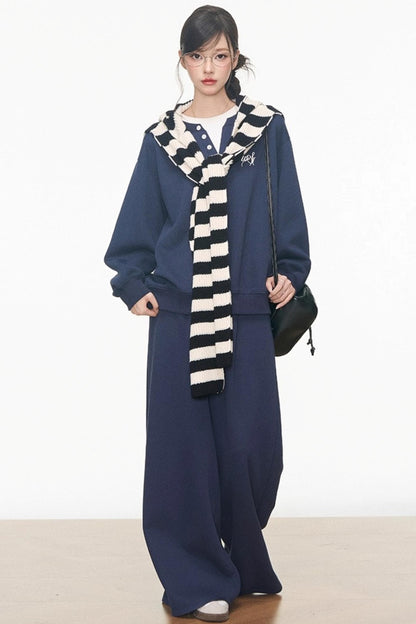 Gray Sweatshirt Set-Up