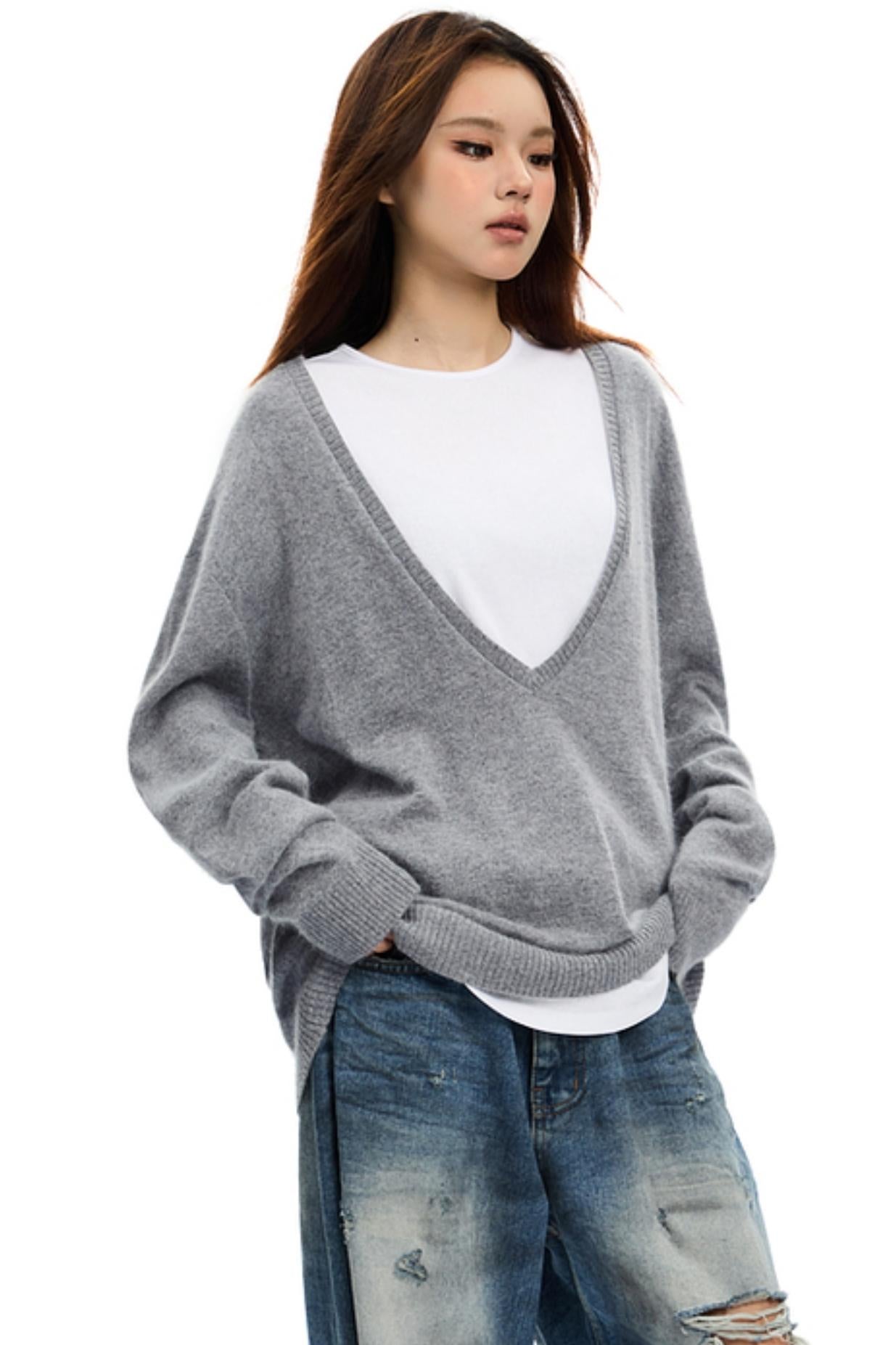 Grey V-Neck Retro Sweater