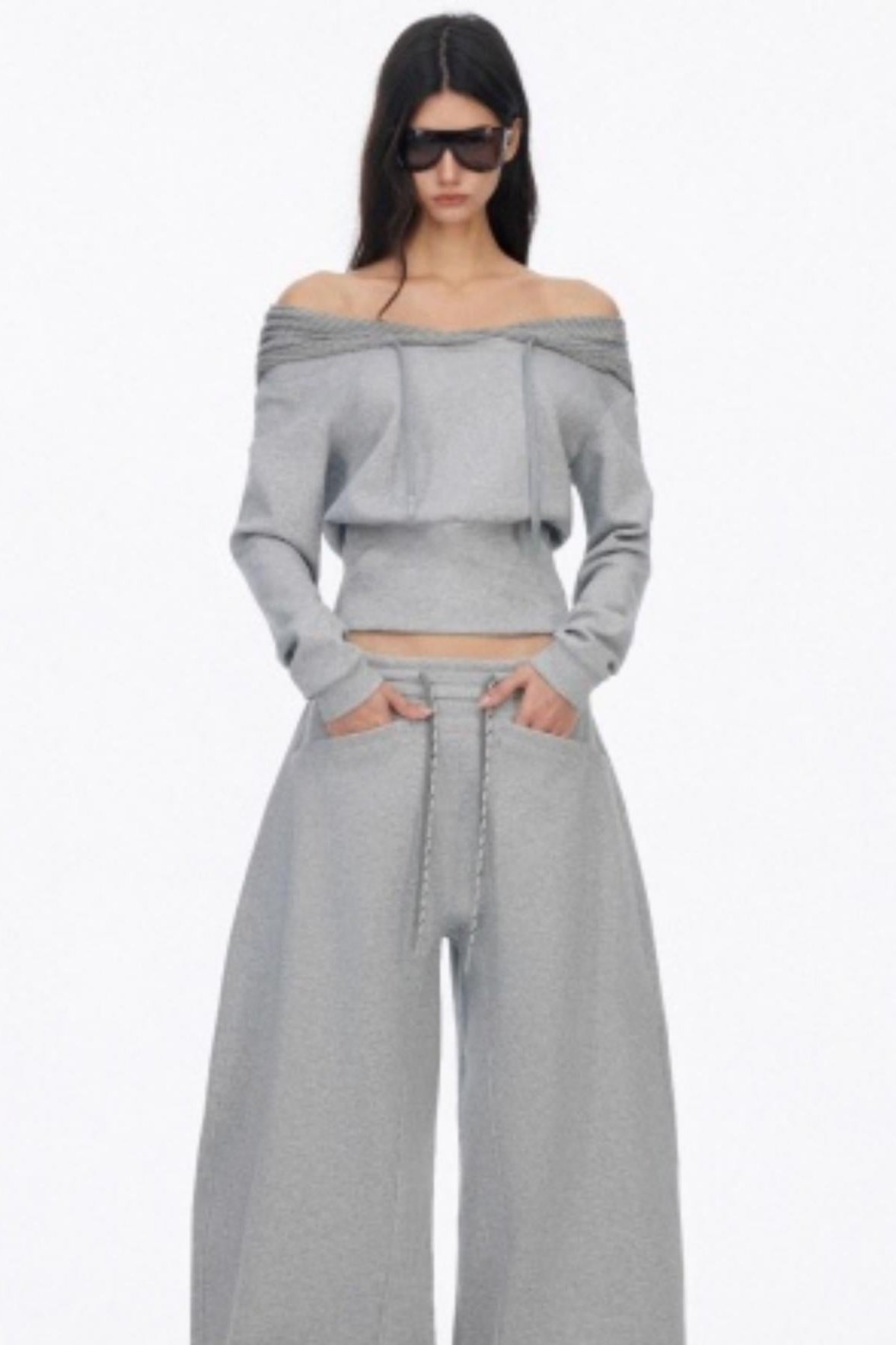 Layer Hooded Slim Sweatshirt