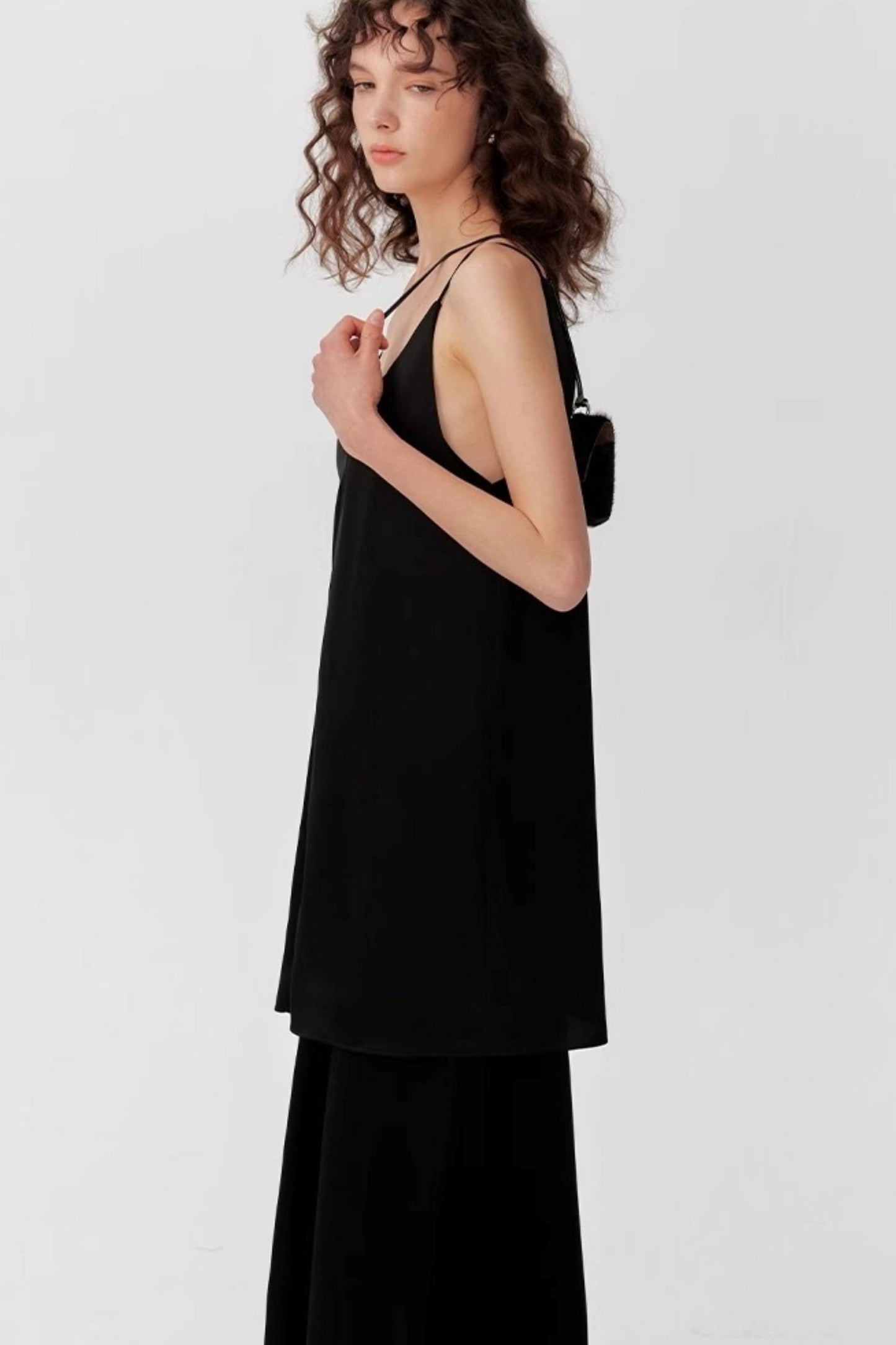 Chic V-Neck Maxi Dress