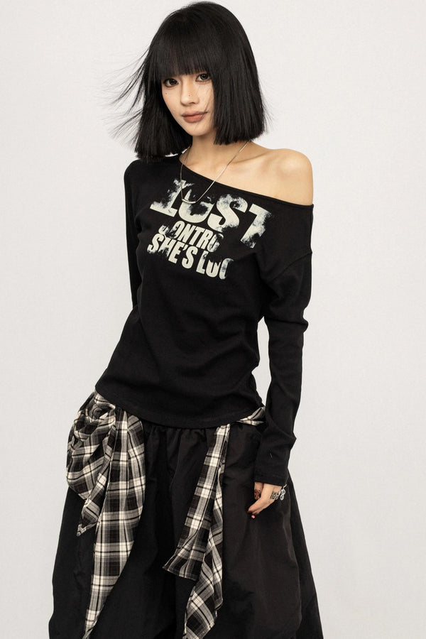 Monogram Print Off-Shoulder Slim T-Shirt