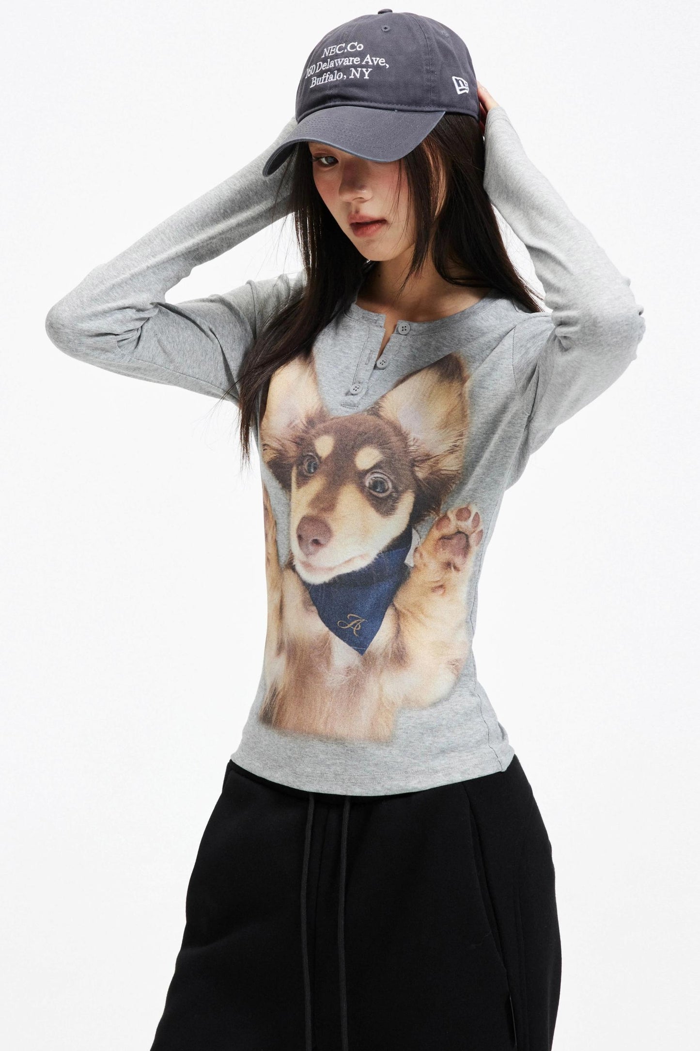 Puppy Print Crew Neck Knit Slim Top
