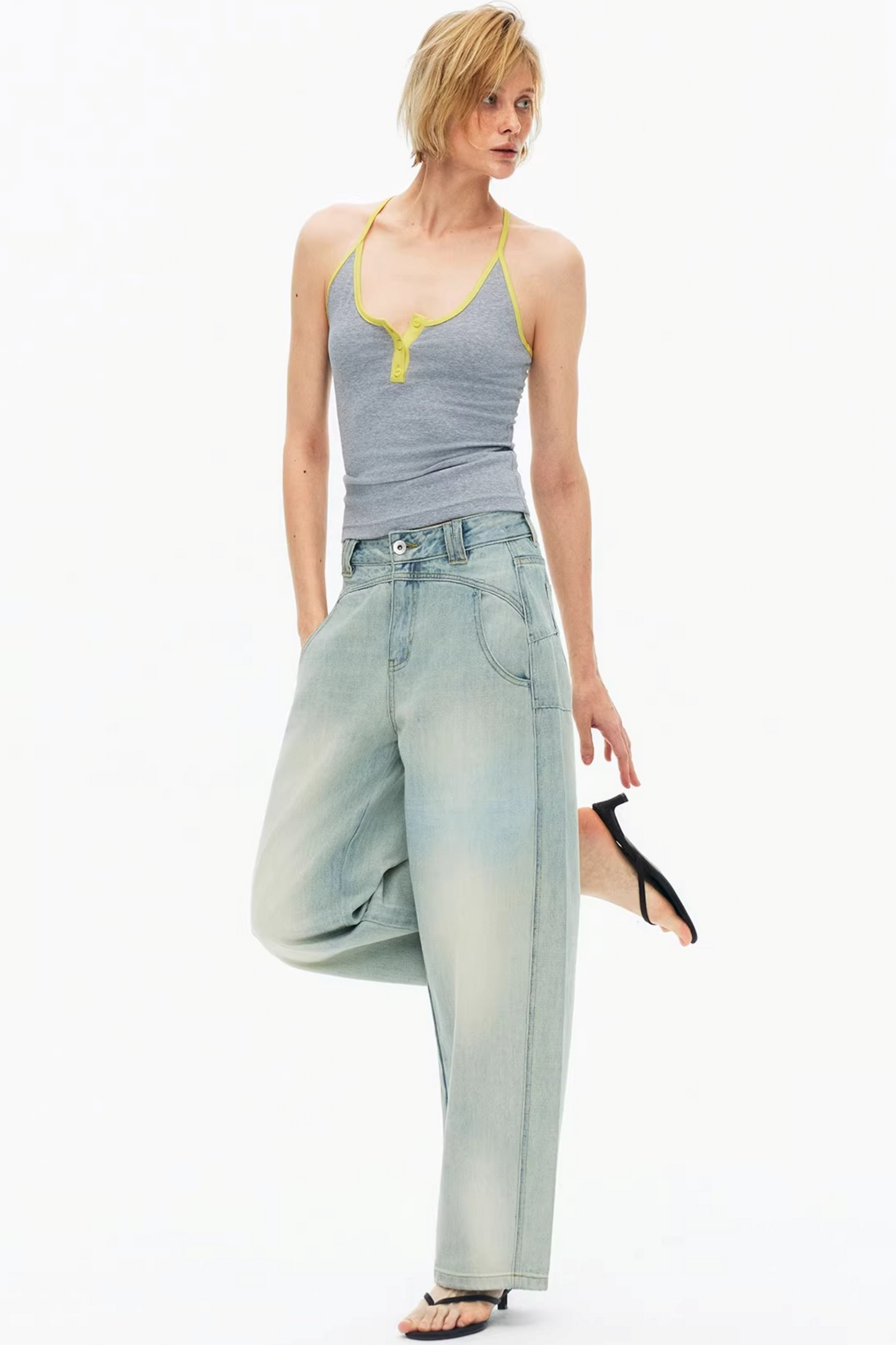 Color-Contrasting Slim-Fit Vest