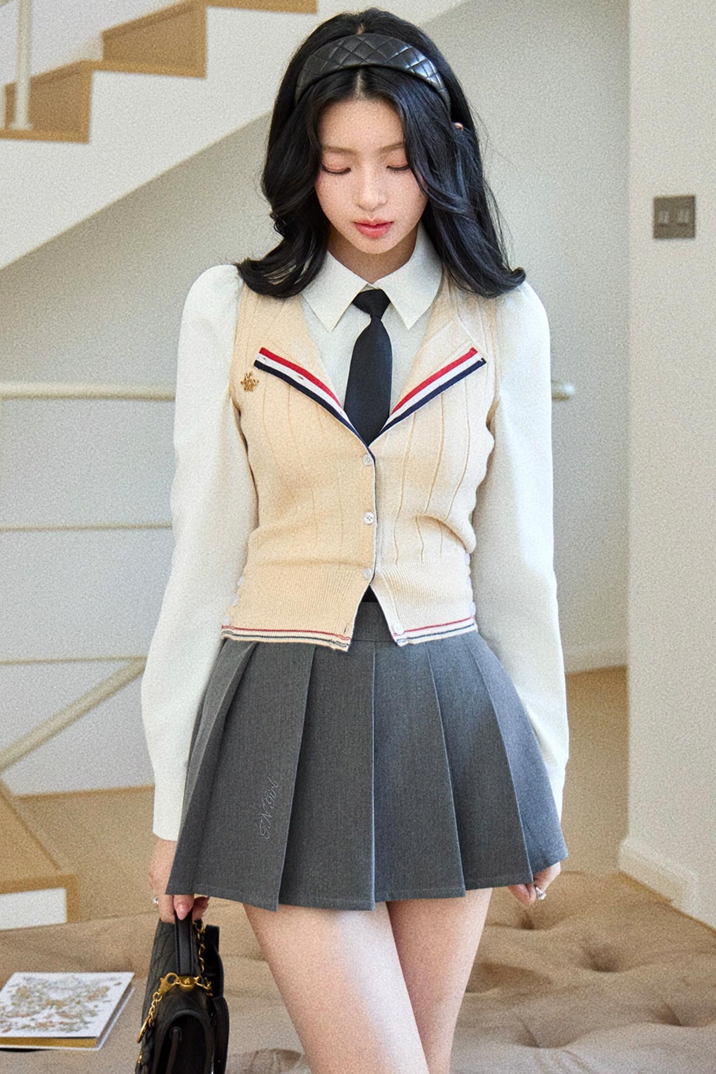 Finnish College Knitted Cardigan Set-Up