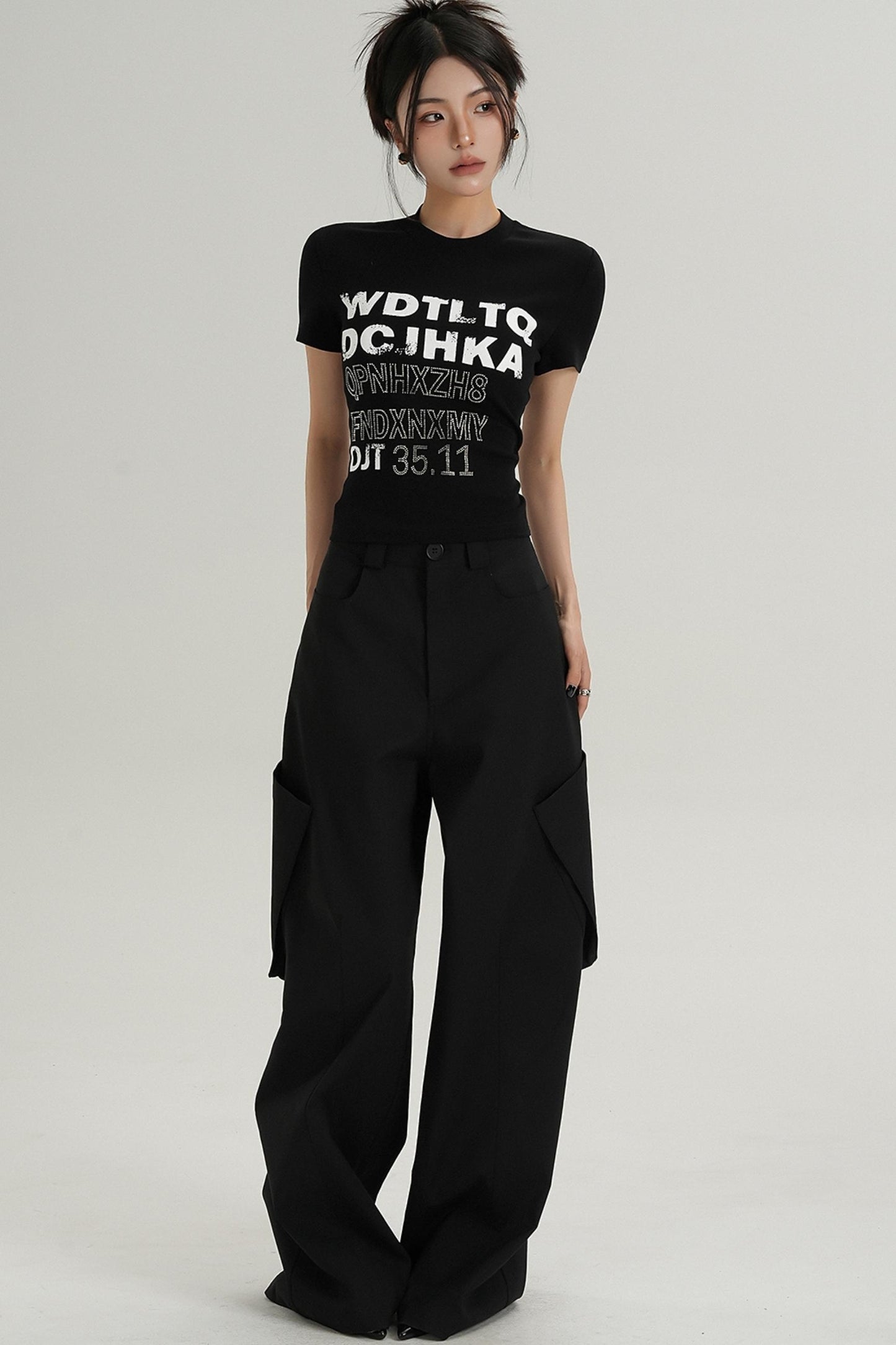 Trendy Short Sleeve Graphic Tee