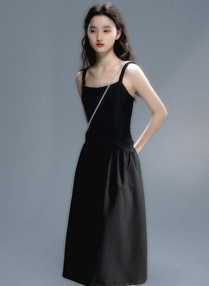 Suspenders cinched waist A-line dress