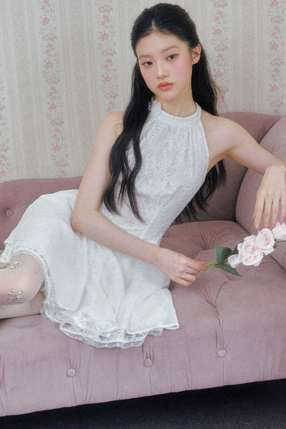 Florales Spitzenkleid mit Pailletten