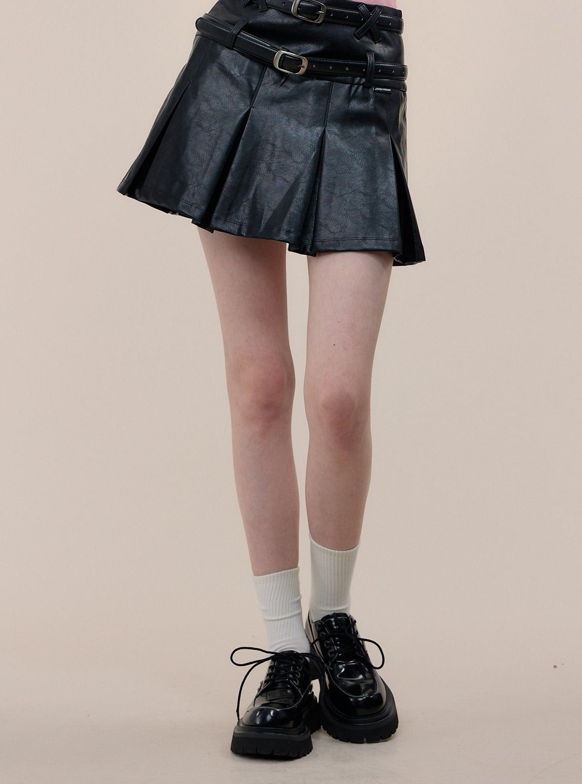 American pleated A-line PU leather skirt