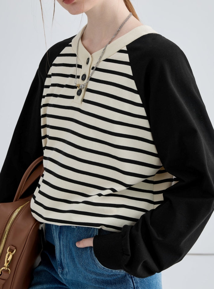 Color-blocked Raglan Striped Sweatshirt