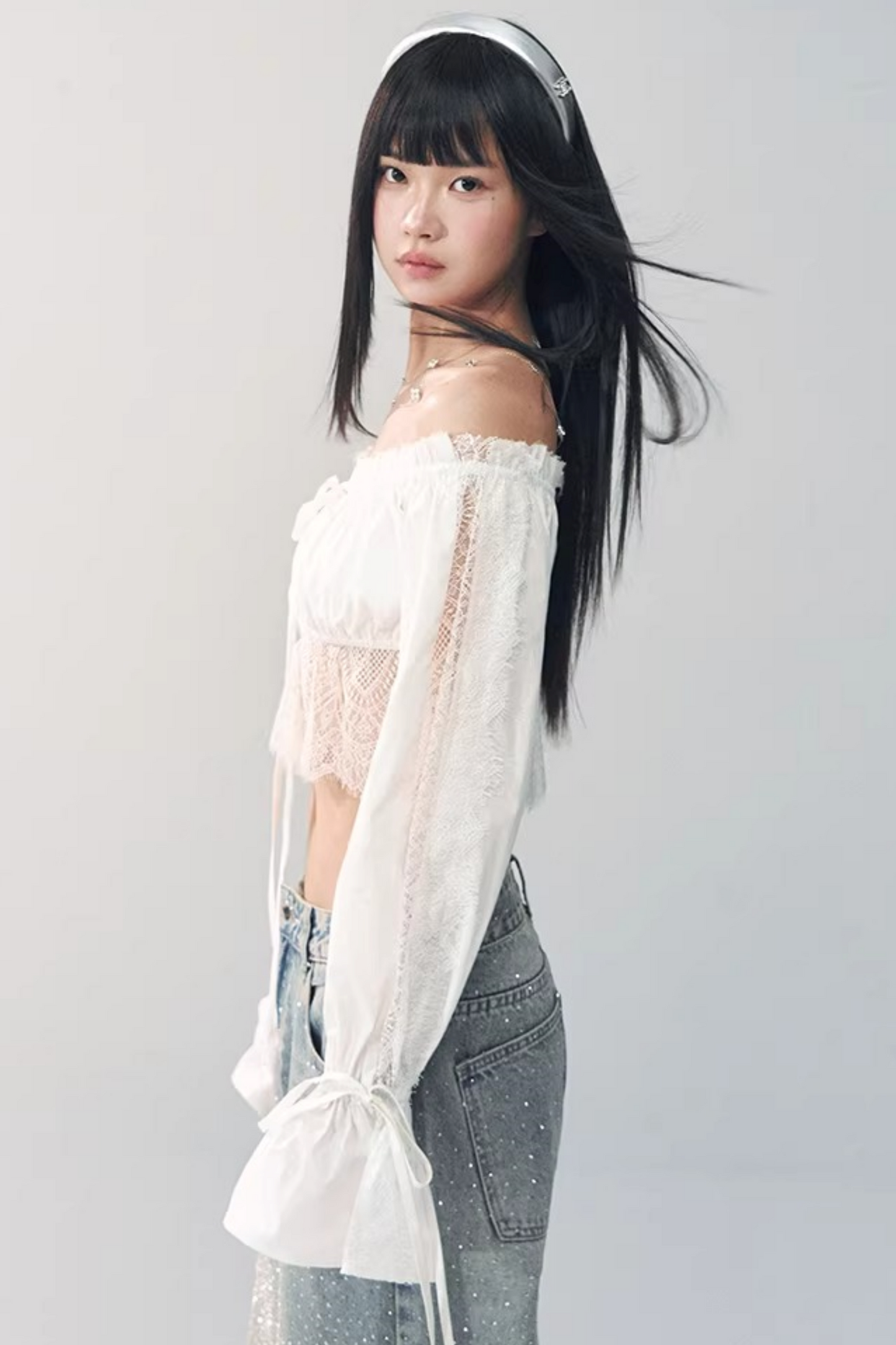 Blusa in Pizzo Off-Shoulder