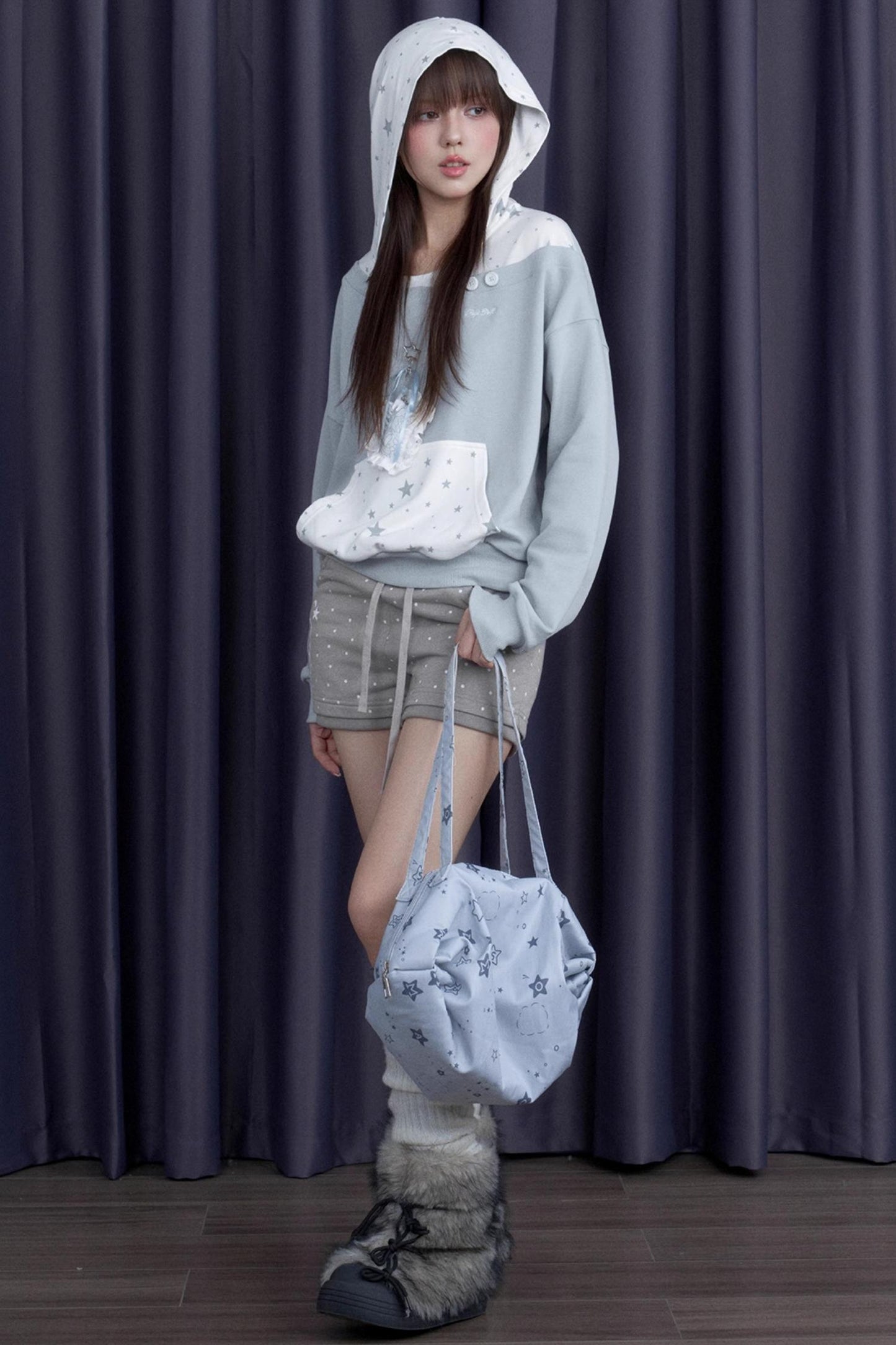 Star Line Sweatshirt