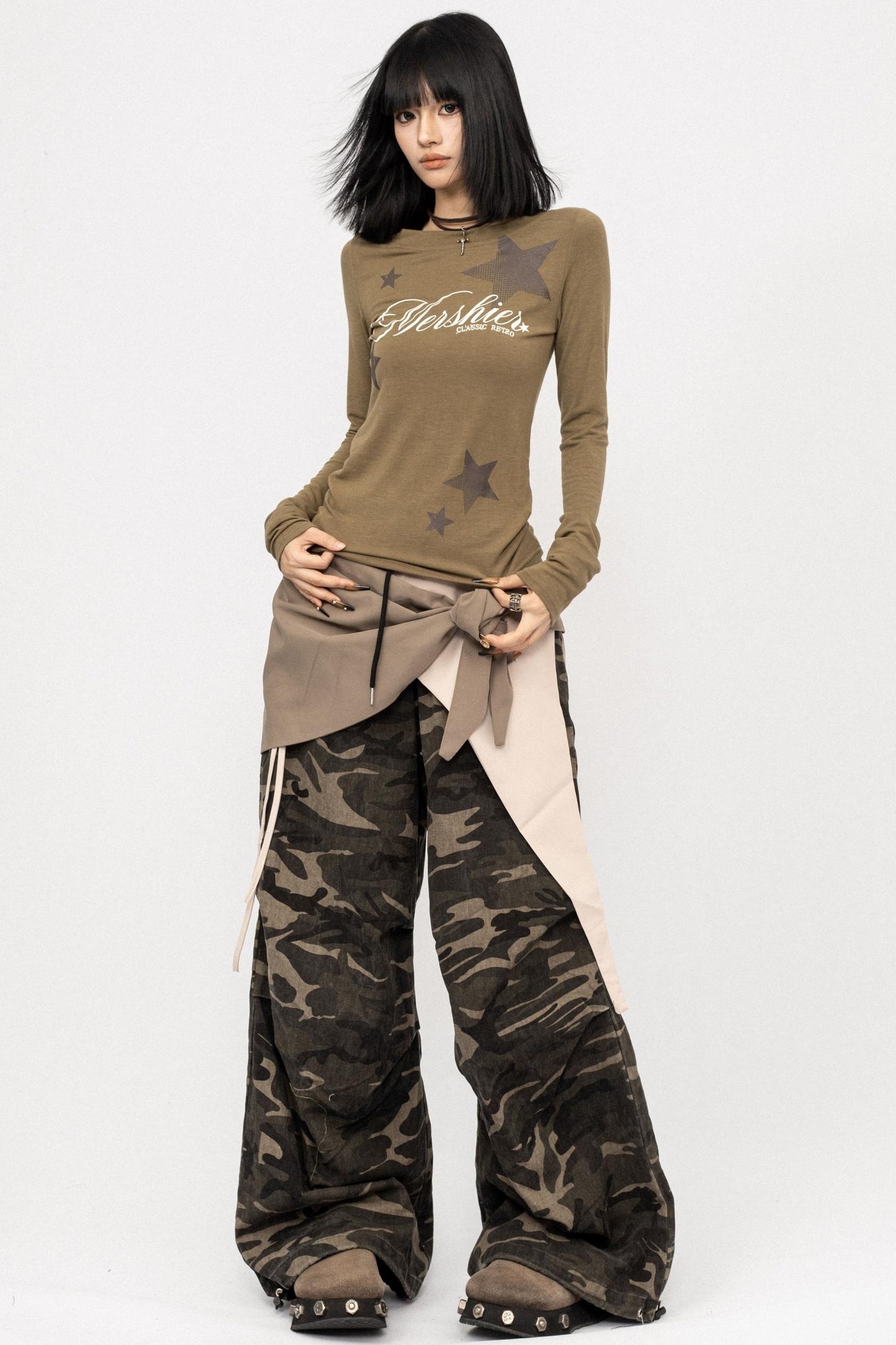 Star Spice Long-Sleeved T-Shirt