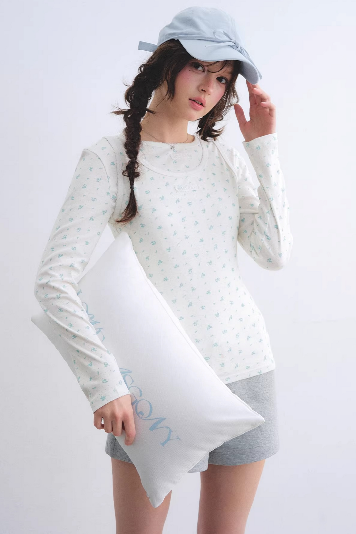 Floral Curved-Edge Vest Set