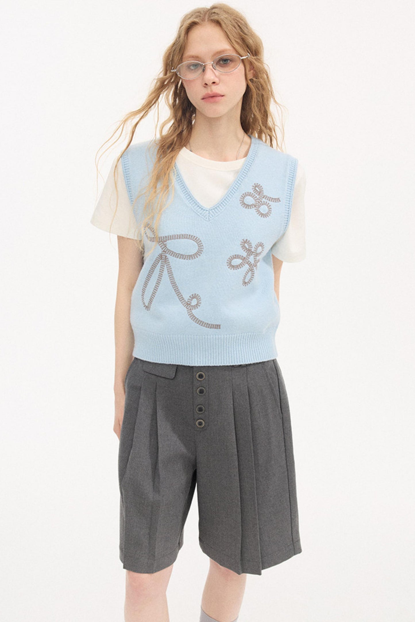 Dot Embroidery Knitted Vest