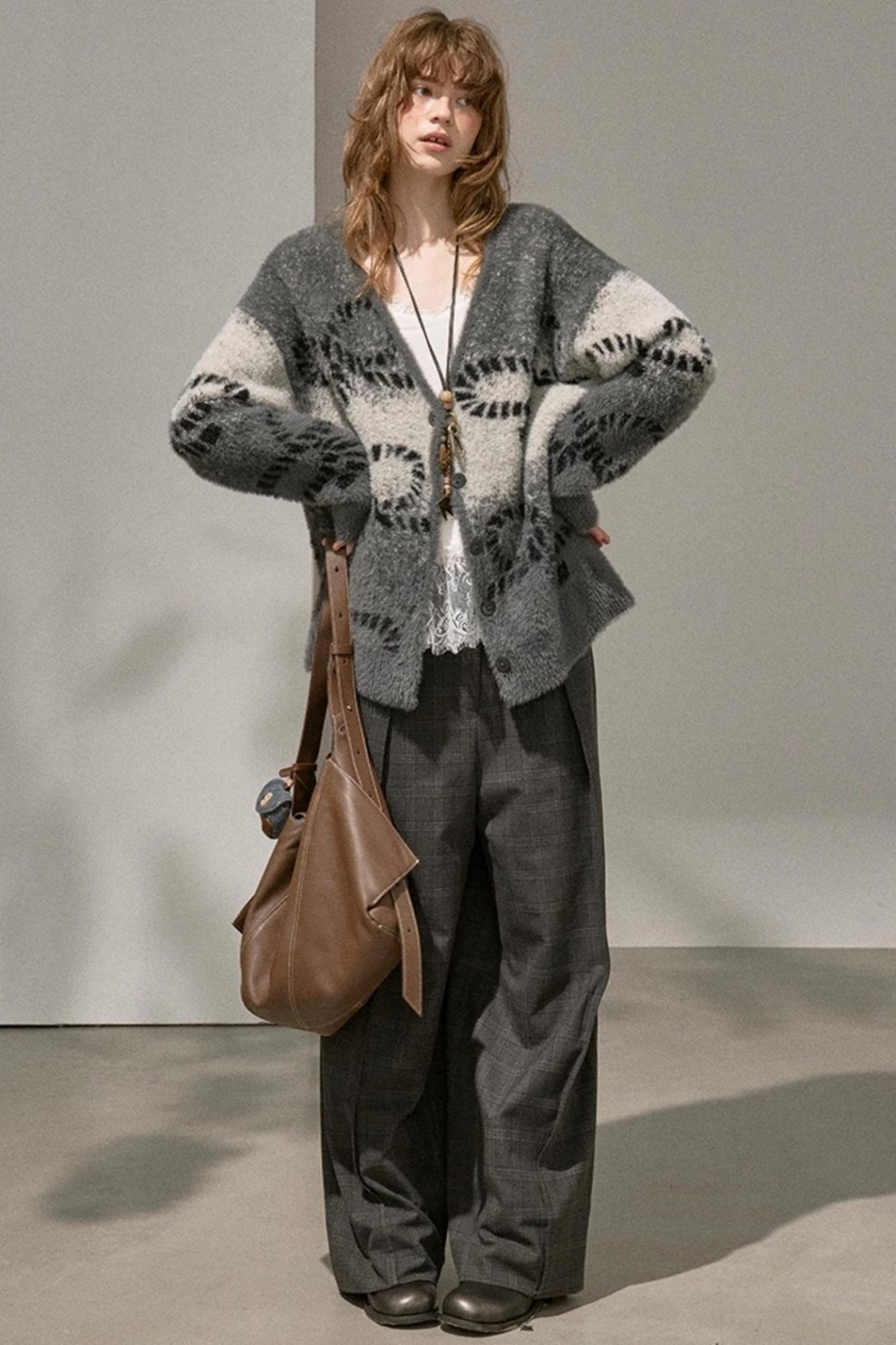 Bow Gradient V-Neck Knitted Cardigan