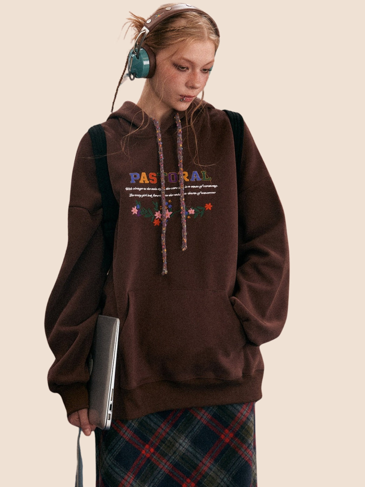 Vintage Embroidered Hooded Sweatshirt