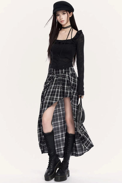 Heartbeat Ruffle Slim Top