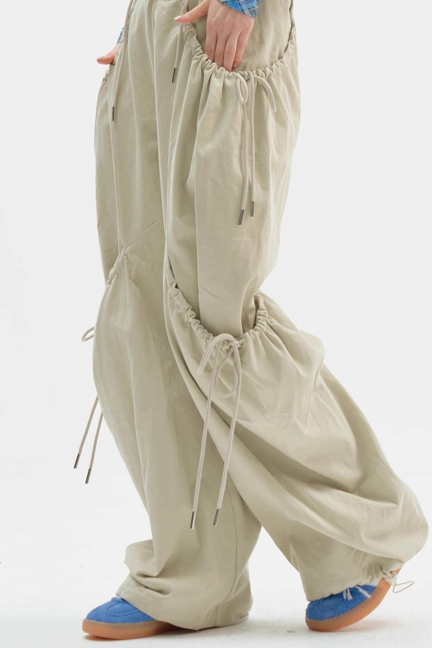 Slim Fit High-Waisted Cargo Pants