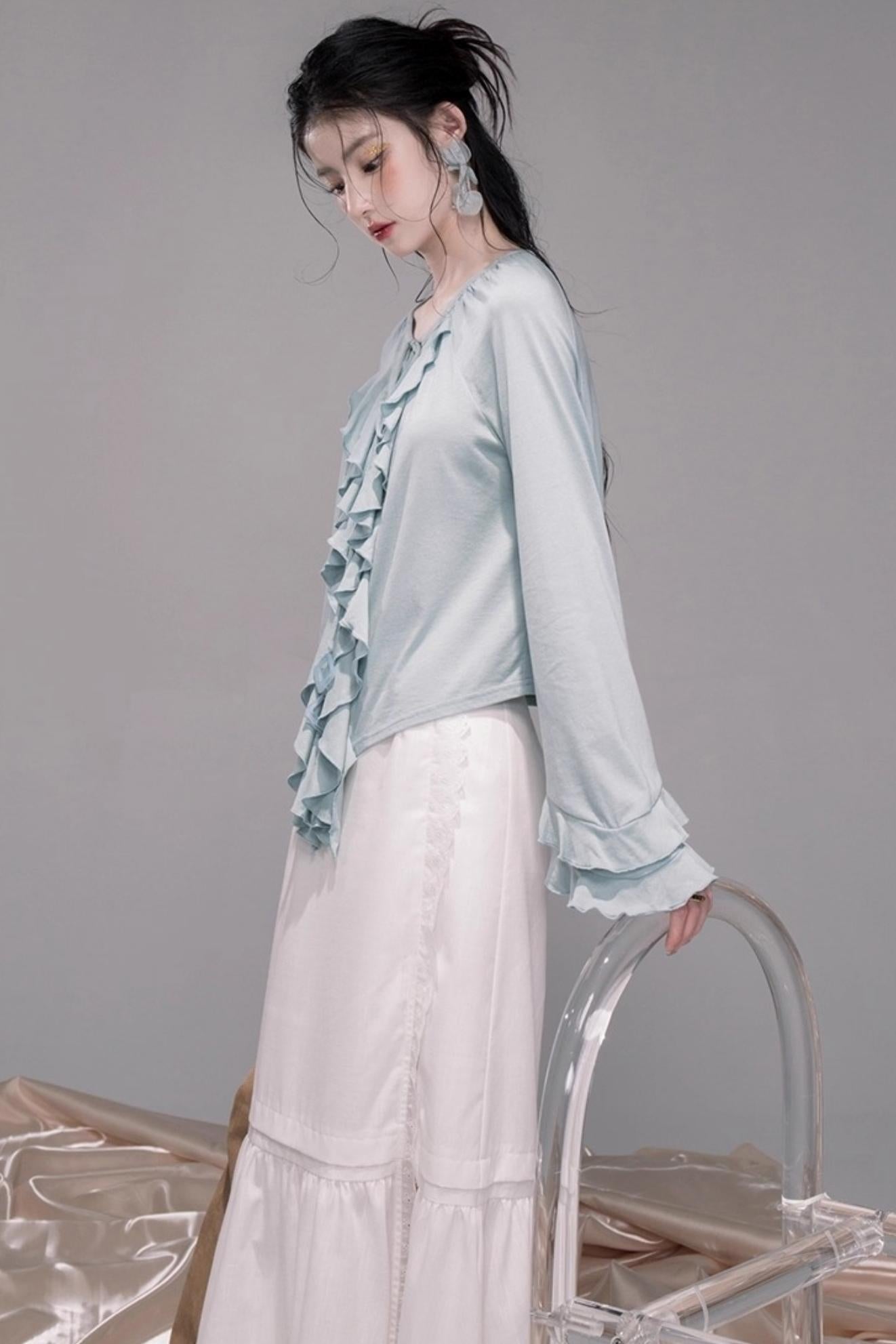 Lotus Leaf Neck Wool Knitted Shirt