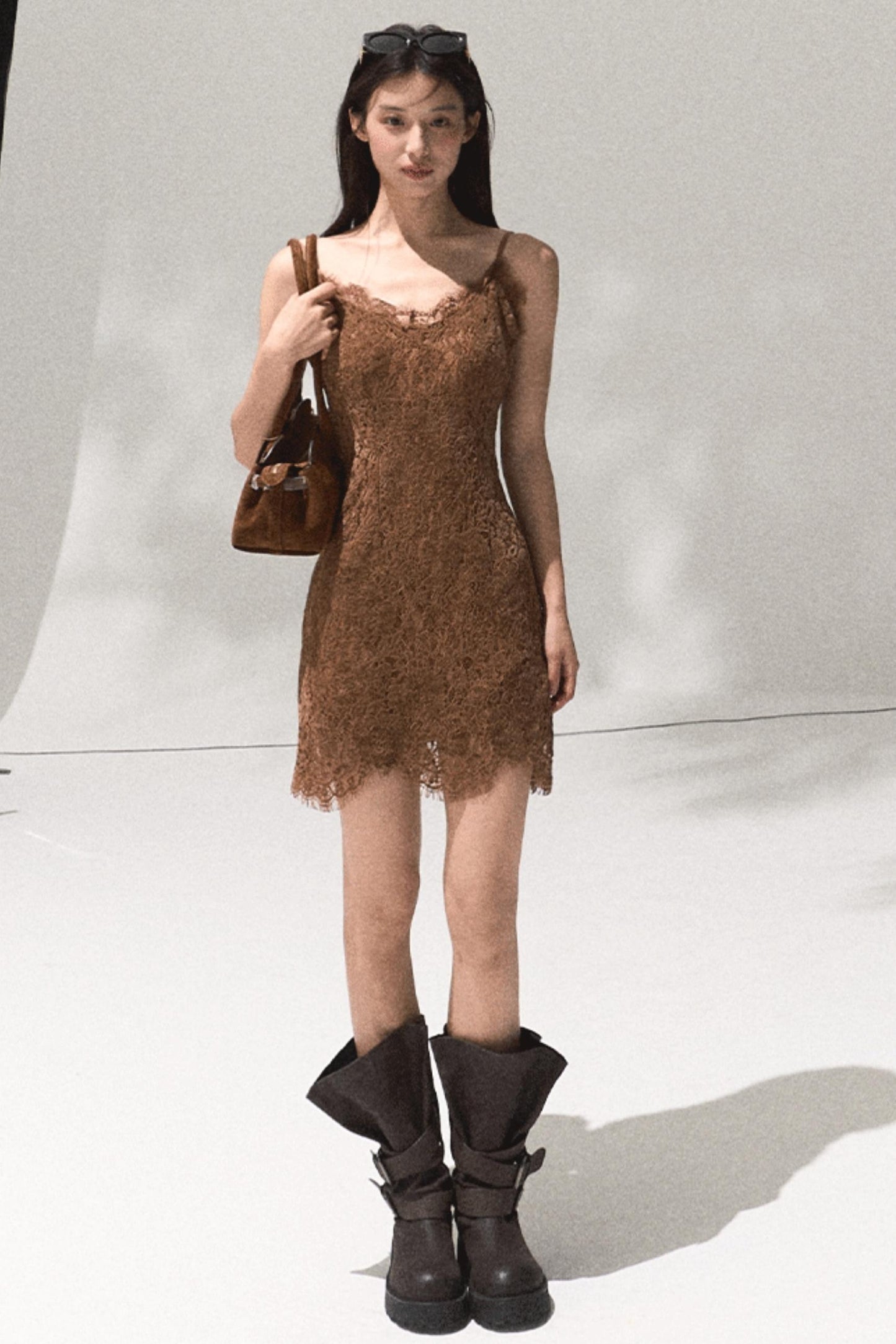 Velvet Lace Slim Silhouette Dress