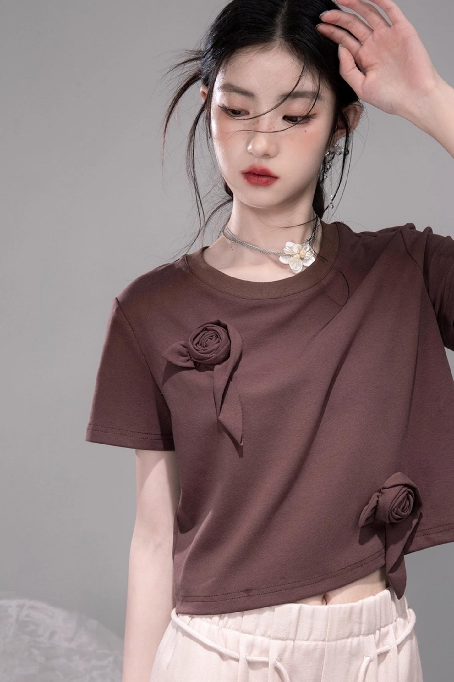 T-shirt sophistiqué bleu glace marron rose