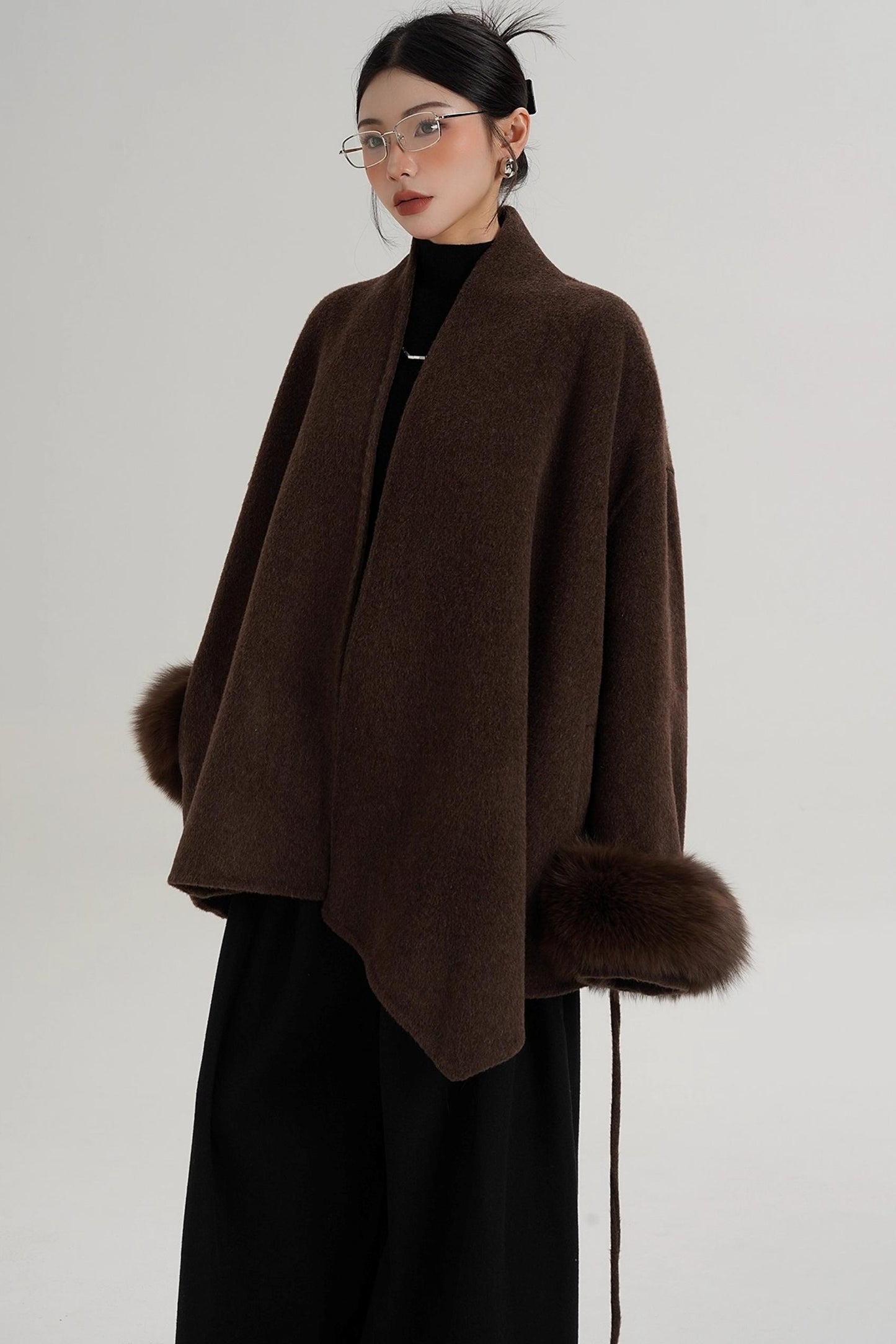 Elegant Fox Fur Sleeve Wool Coat