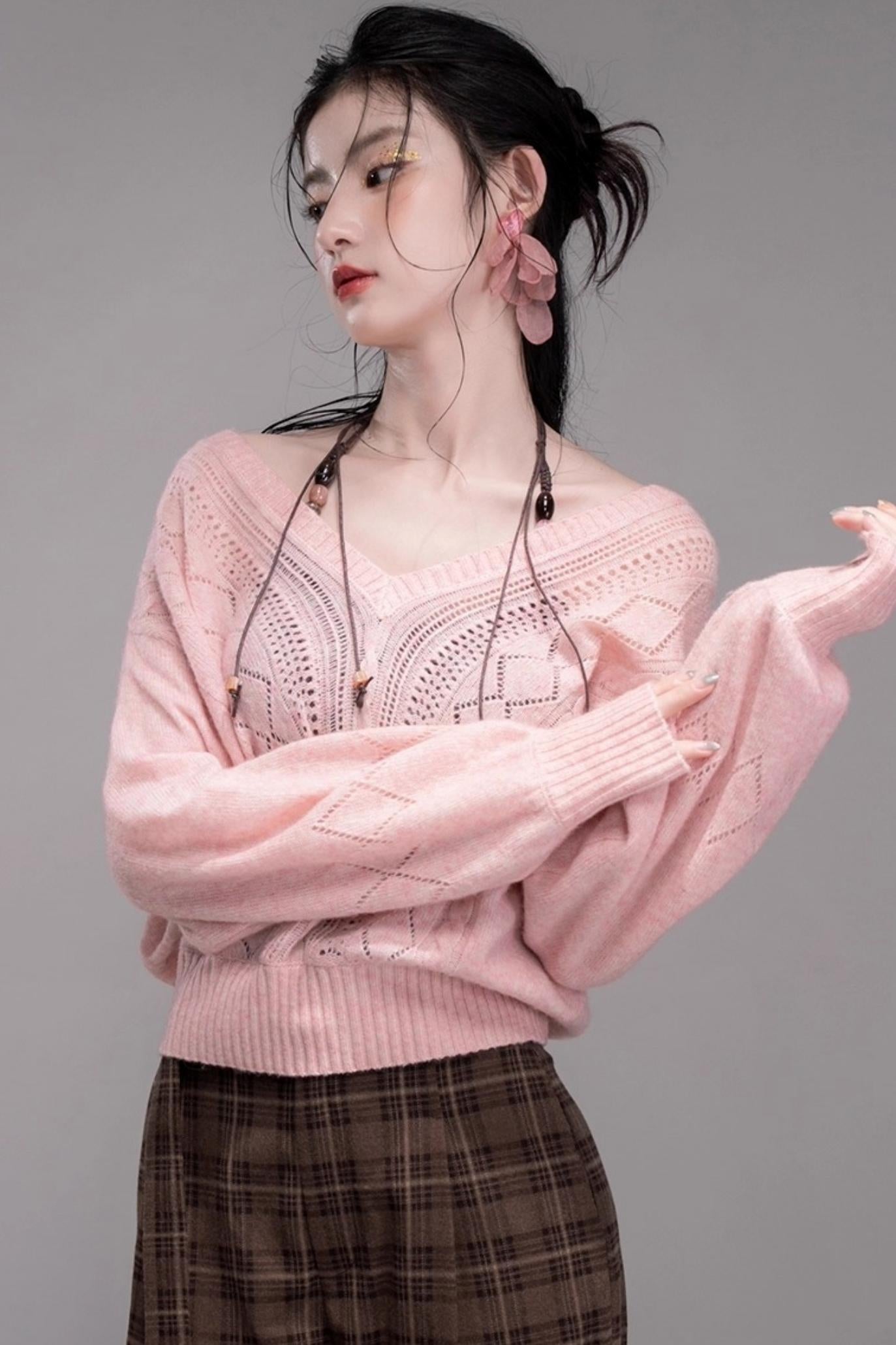 Rose Hollow Two-Piece Set