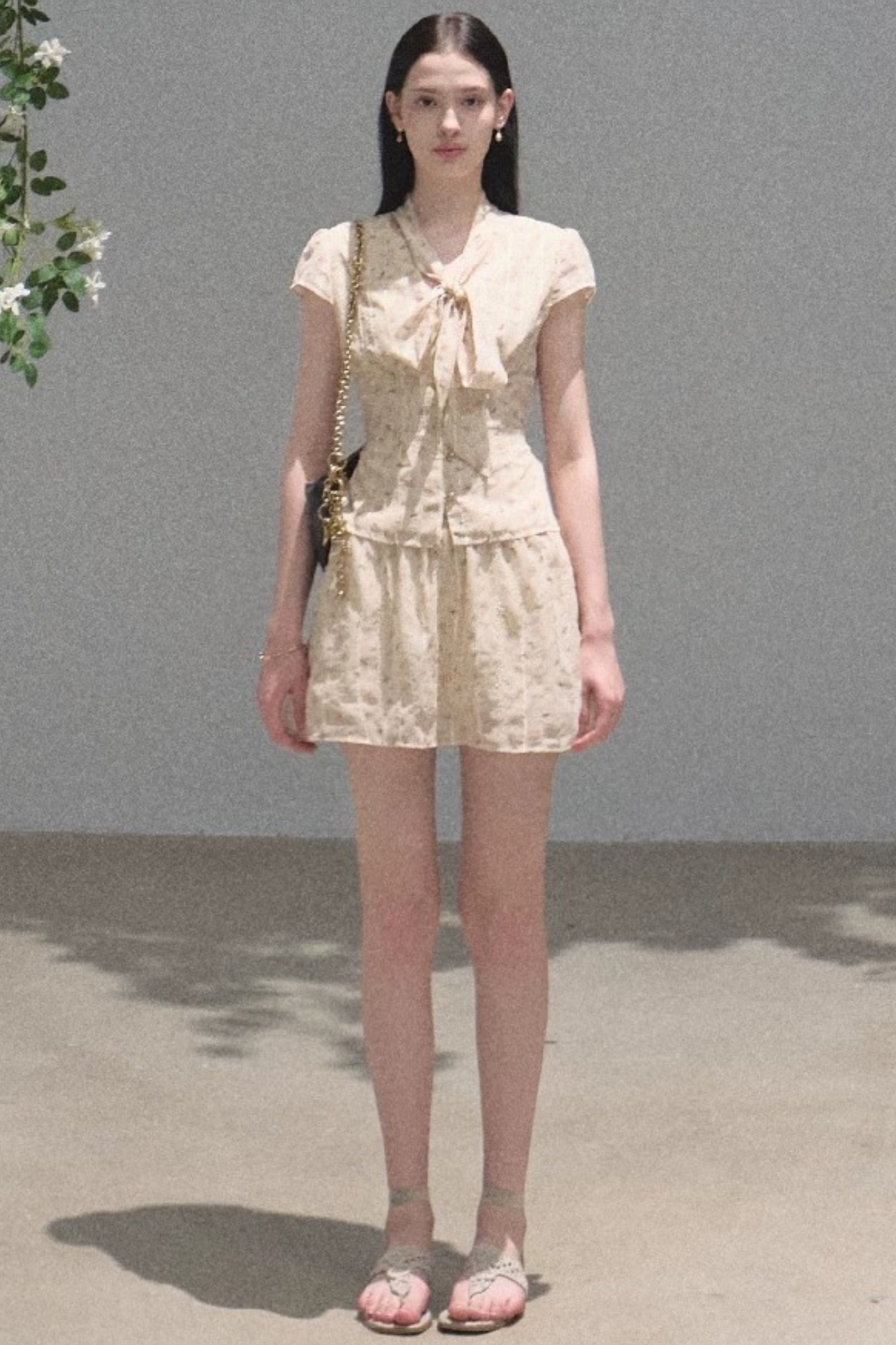 Floral Waist-Cinching Slim-Fit Short-Sleeved Top Skirt Set
