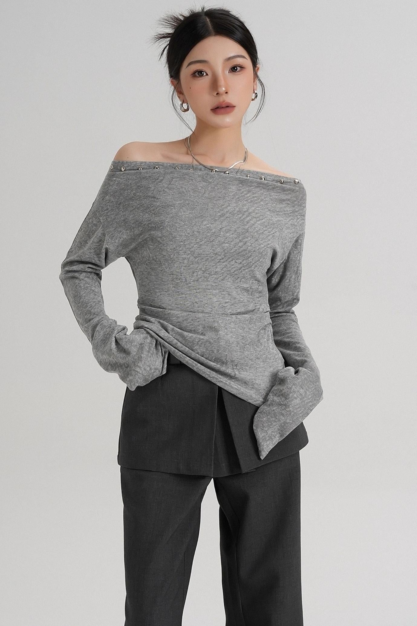 Niche Rivet Long-Sleeved T-Shirt