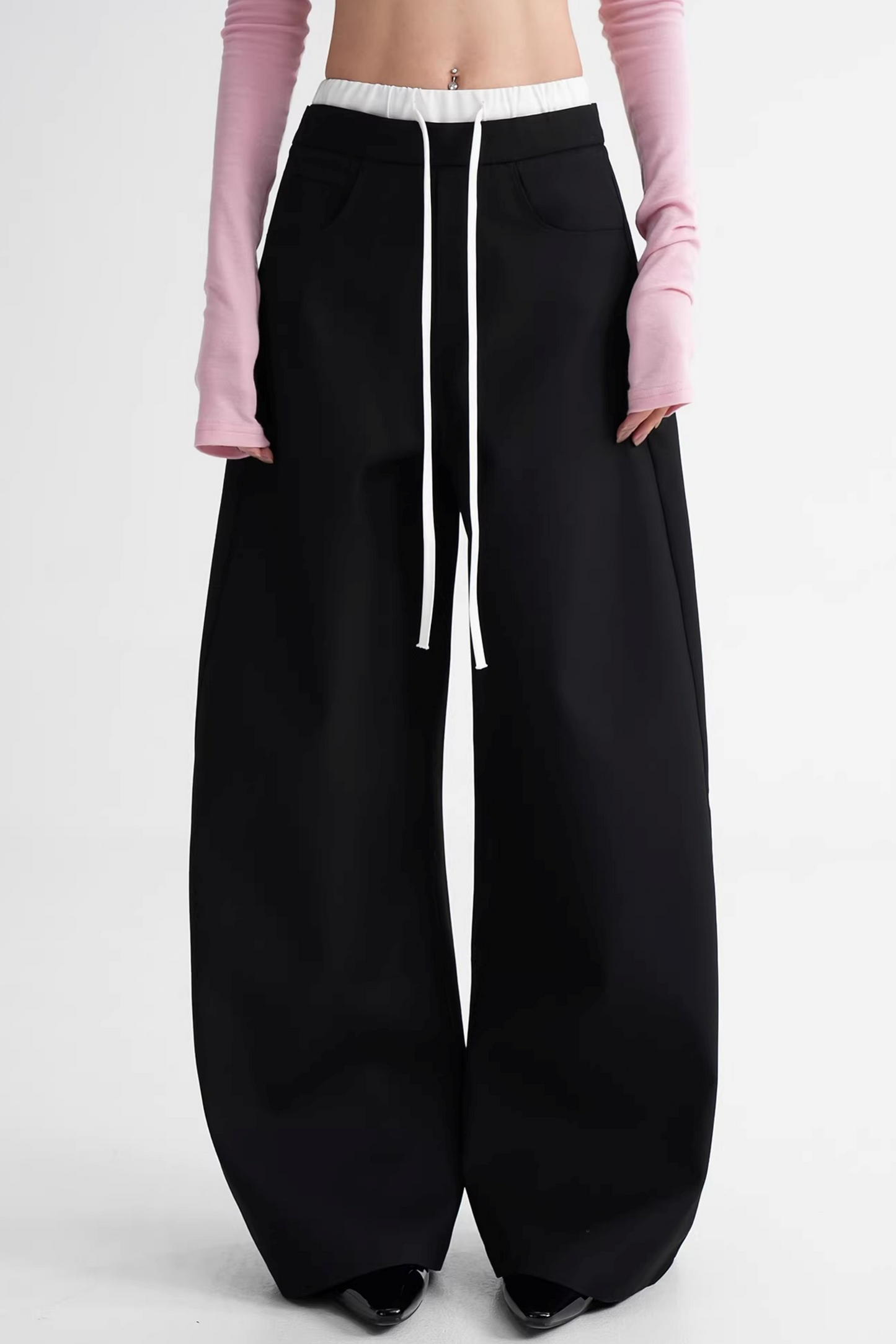 Elegant Color-Blocking Wide-Leg Pants