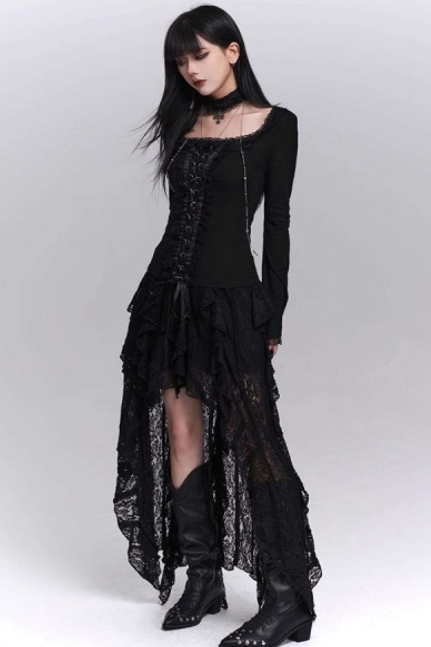 Irregular Lace Hem Skirt